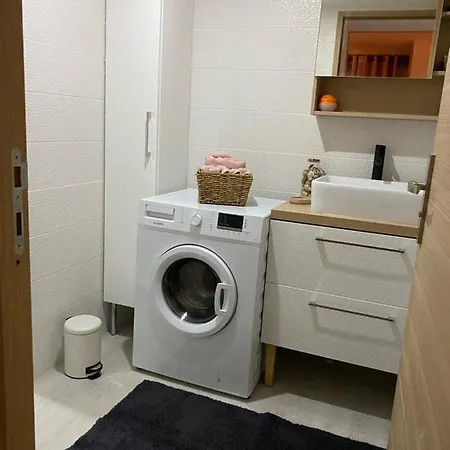 Apartamento équipé 2 Personnes *